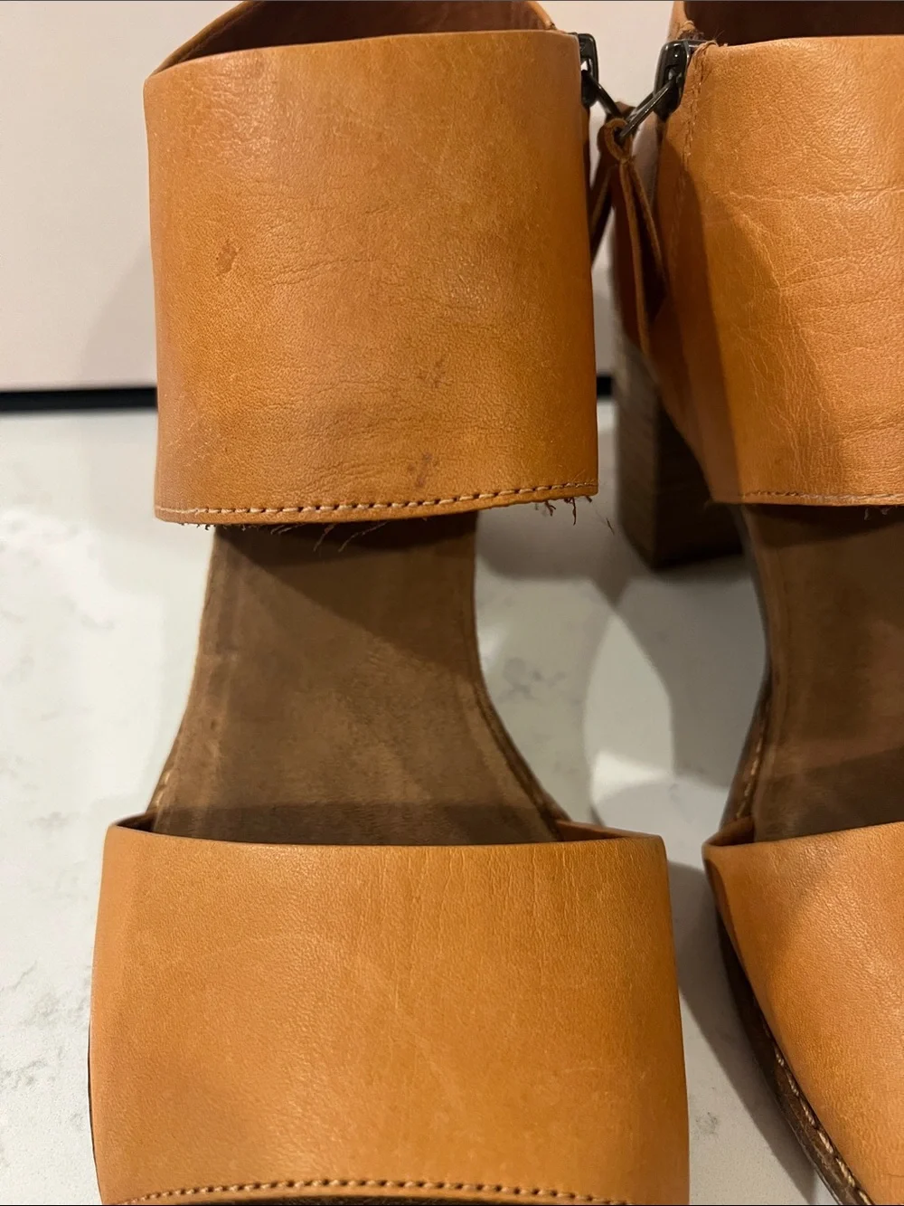 TOMS Majorca Cut-out Block Heel Sandals in tan leather with side zipper size 12